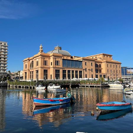 Casa Pizzoli Apartman Bari Kültér fotó